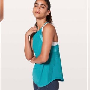 Run off route Lululemon tank